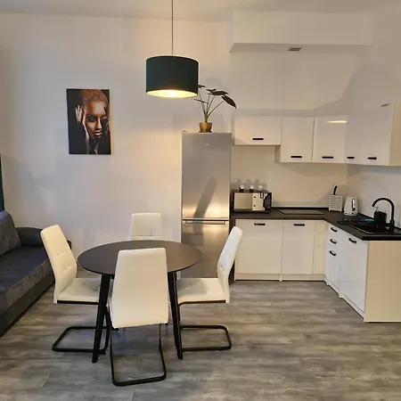 Apartament Lenart
